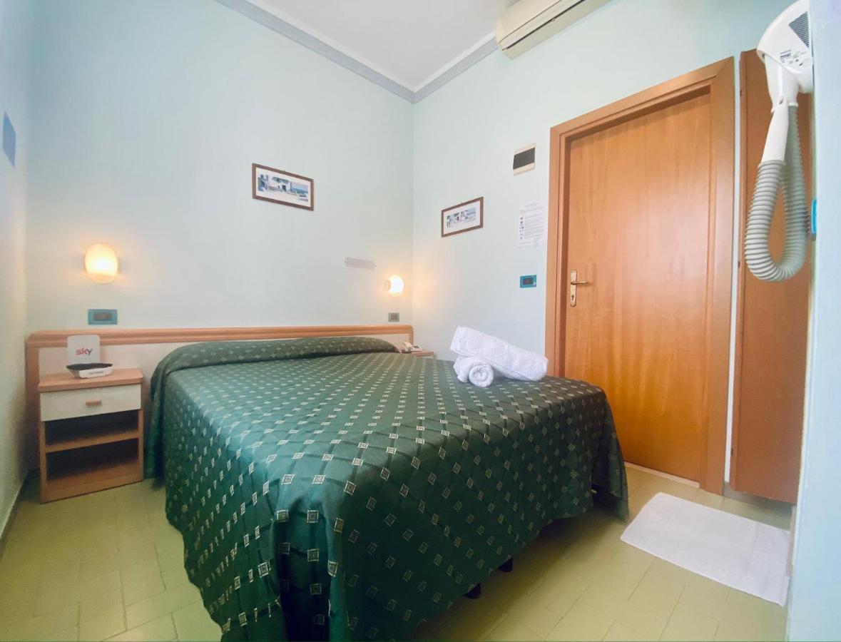 Hotel Villa Grazia Cesena Bagian luar foto