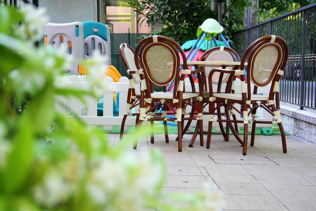 Hotel Villa Grazia Cesena Bagian luar foto